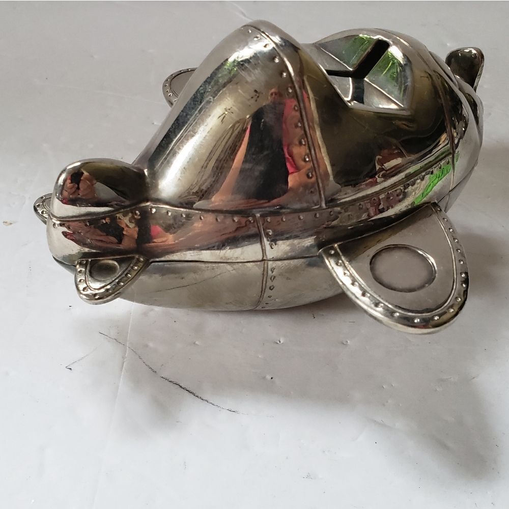 Metal Coin Bank  - Picture 5 of 10